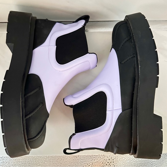 H&M Chunky Chelsea Boots 11 / 42 Light Lavender Pull On - Picture 6 of 10